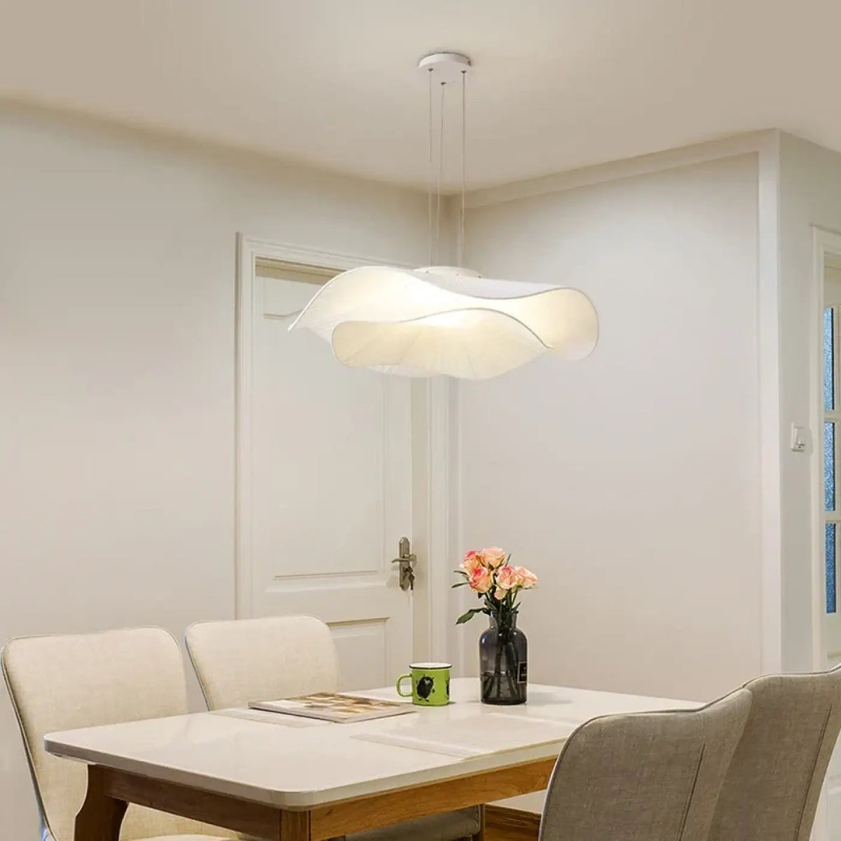 Lampa wisząca organiczna akrylowa falowana | Elmicia
