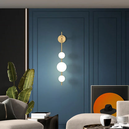 Kinkiet art deco – LED, opalowe szkło