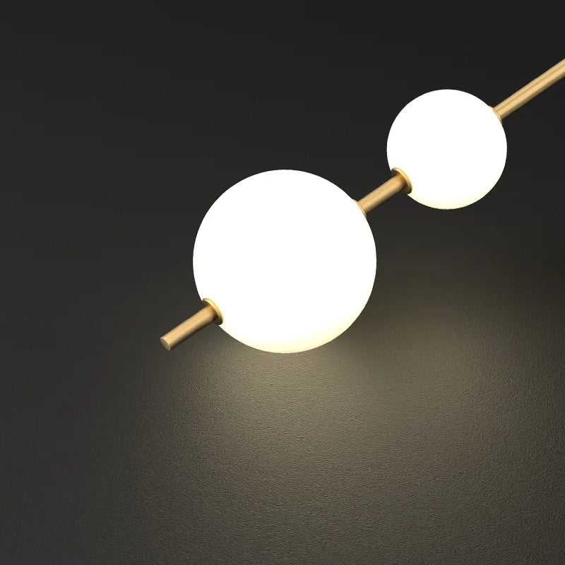 Kinkiet art deco – LED, opalowe szkło – ujęcie 5