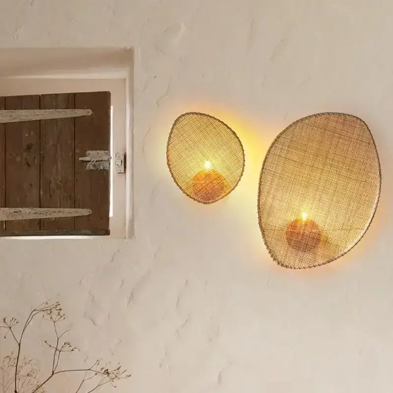 Kinkiet liście w stylu skandynawskim