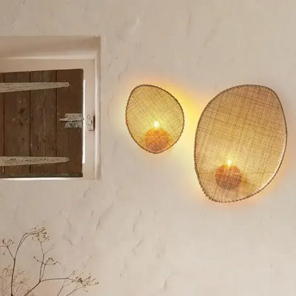 Kinkiet liście w stylu skandynawskim