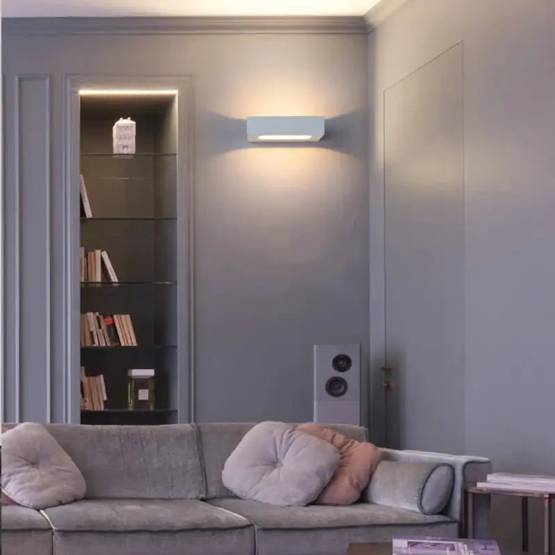 Kinkiet ozdobny LED do salonu