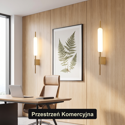 Kinkiet pionowy led – złoty, elegancki | AURIVECZ