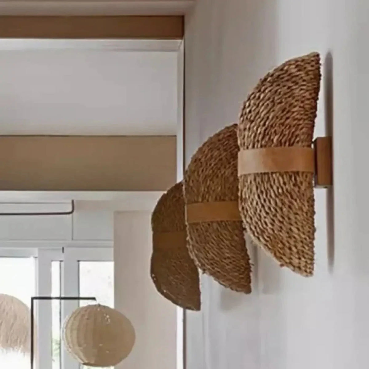 Kinkiet rattanowy – naturalny, boho