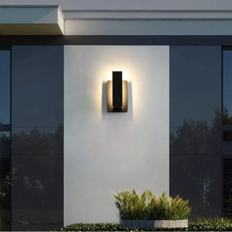 Kinkiet elewacyjny czarny LED IP65 – ujęcie 2