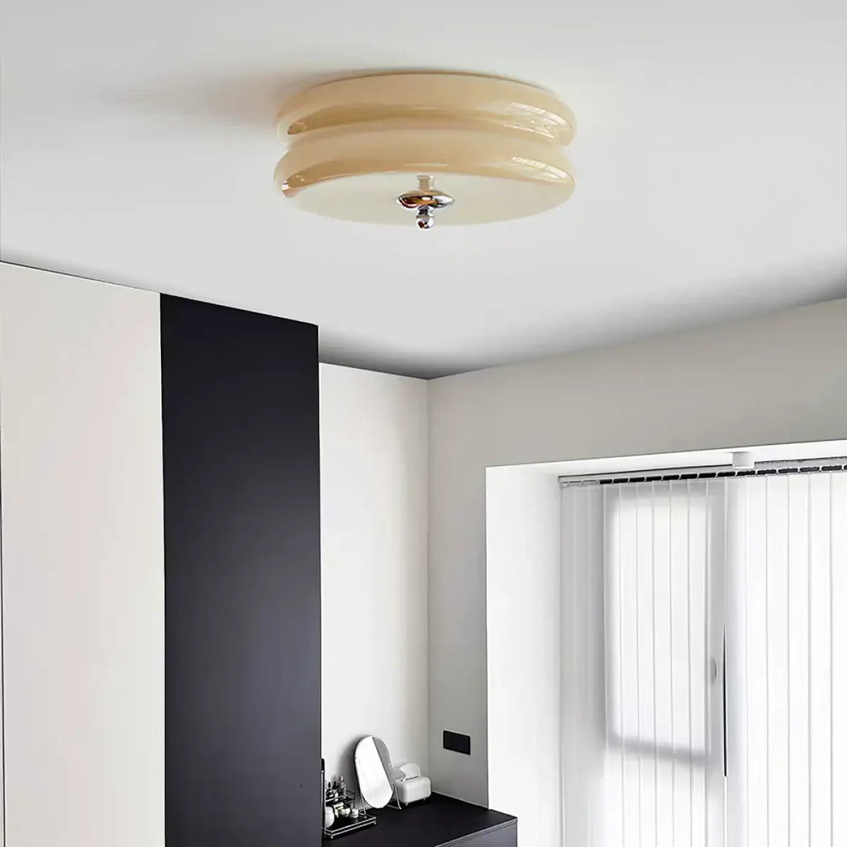 Lampa plafon retro do salonu
