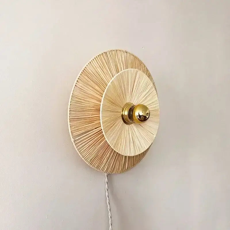 Lampa solarna kinkiet do salonu
