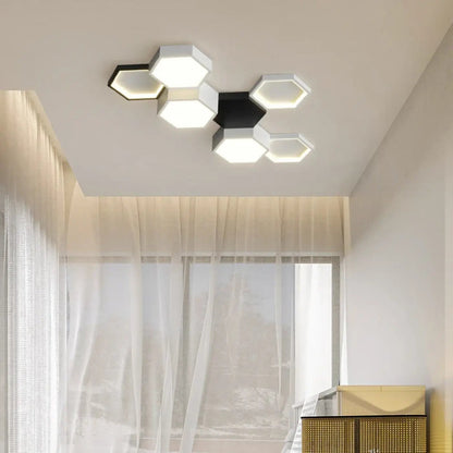 Lampa sufitowa biała plafon do salonu