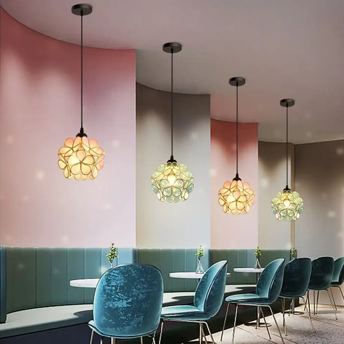 Lampa szklana wisząca retro | Galola