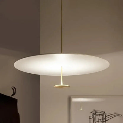 Lampa wisząca aluminiowa owalna złota | Rivoria