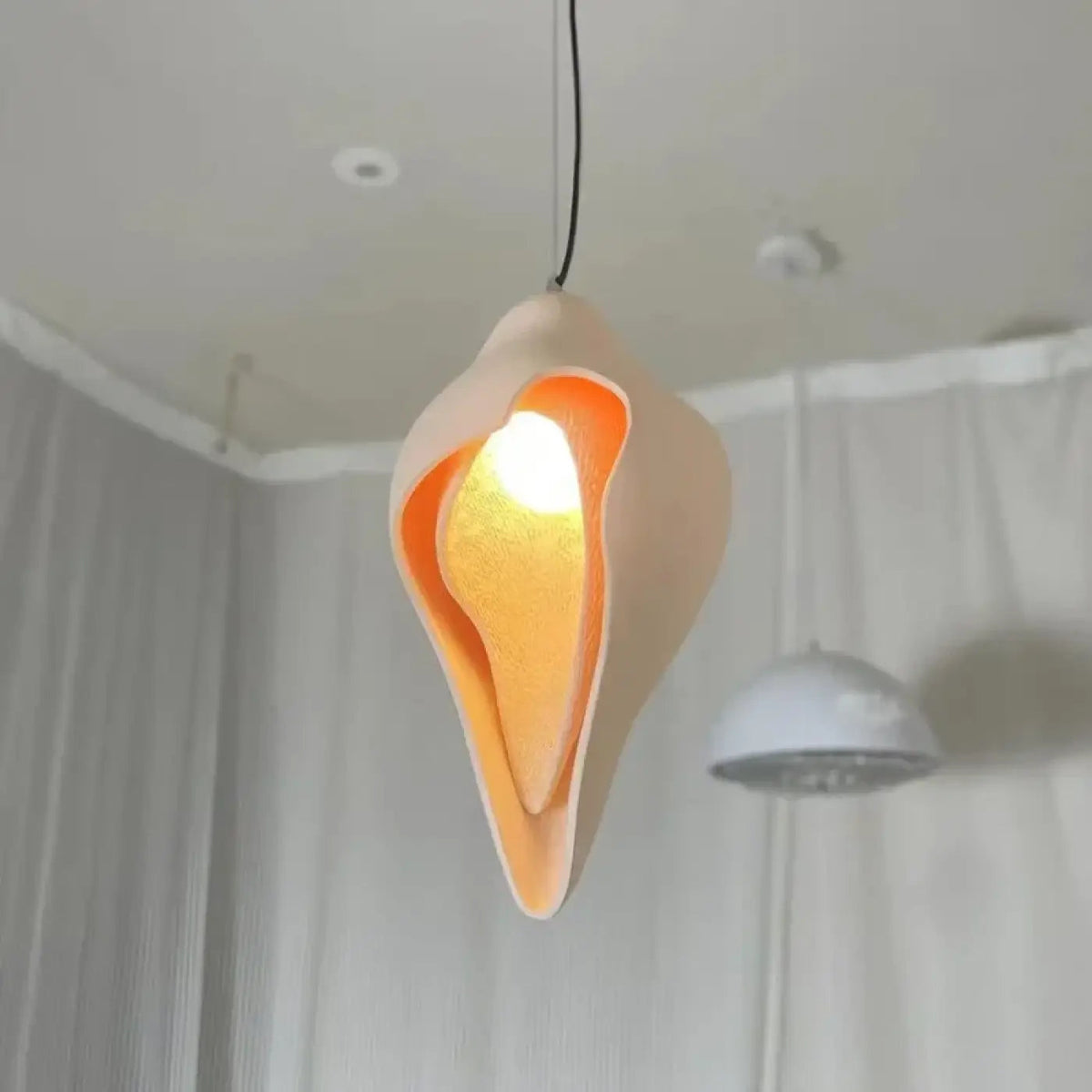 Lampa wisząca artystyczna organiczna designerska | Sienilda