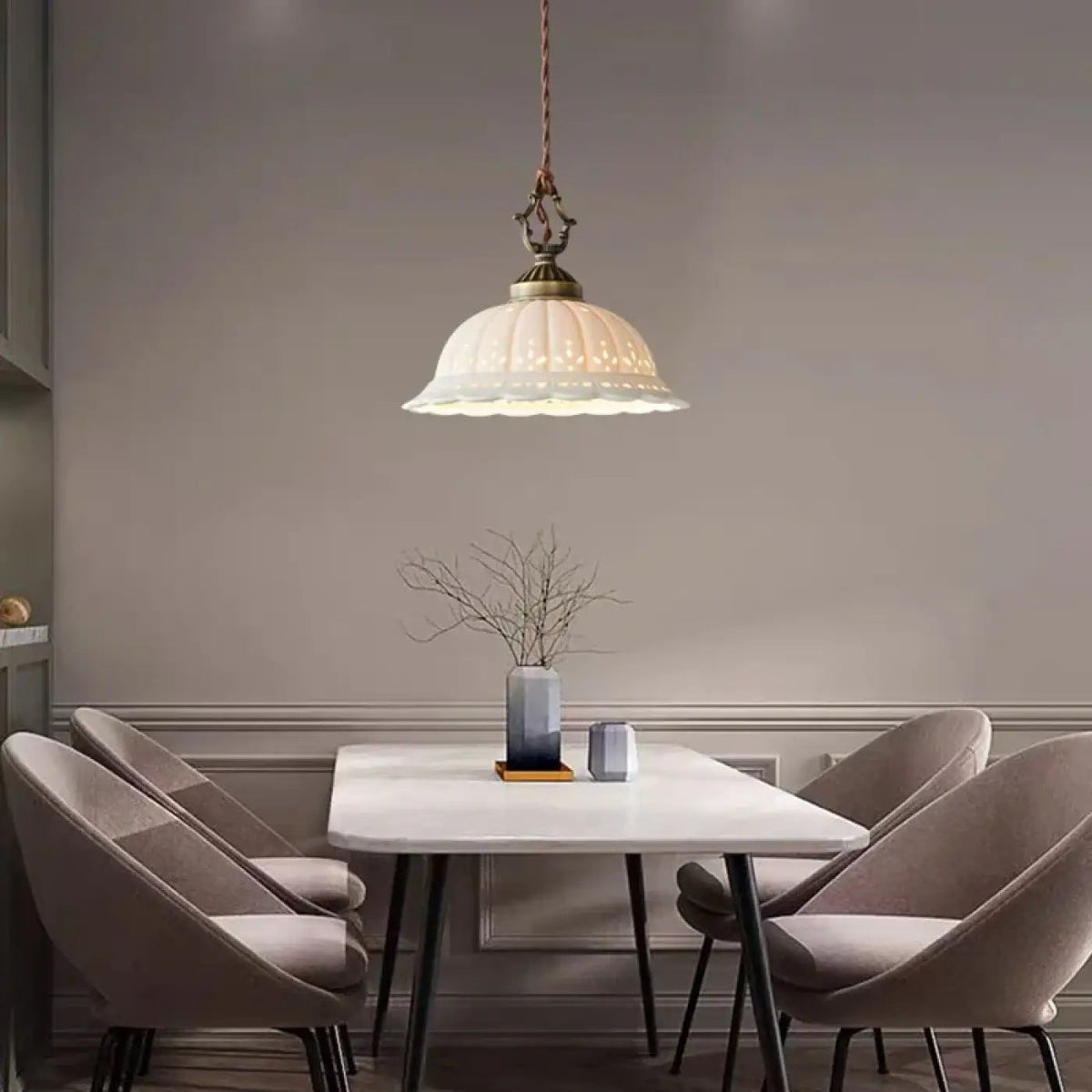 Lampa wisząca biała retro | Ravelle