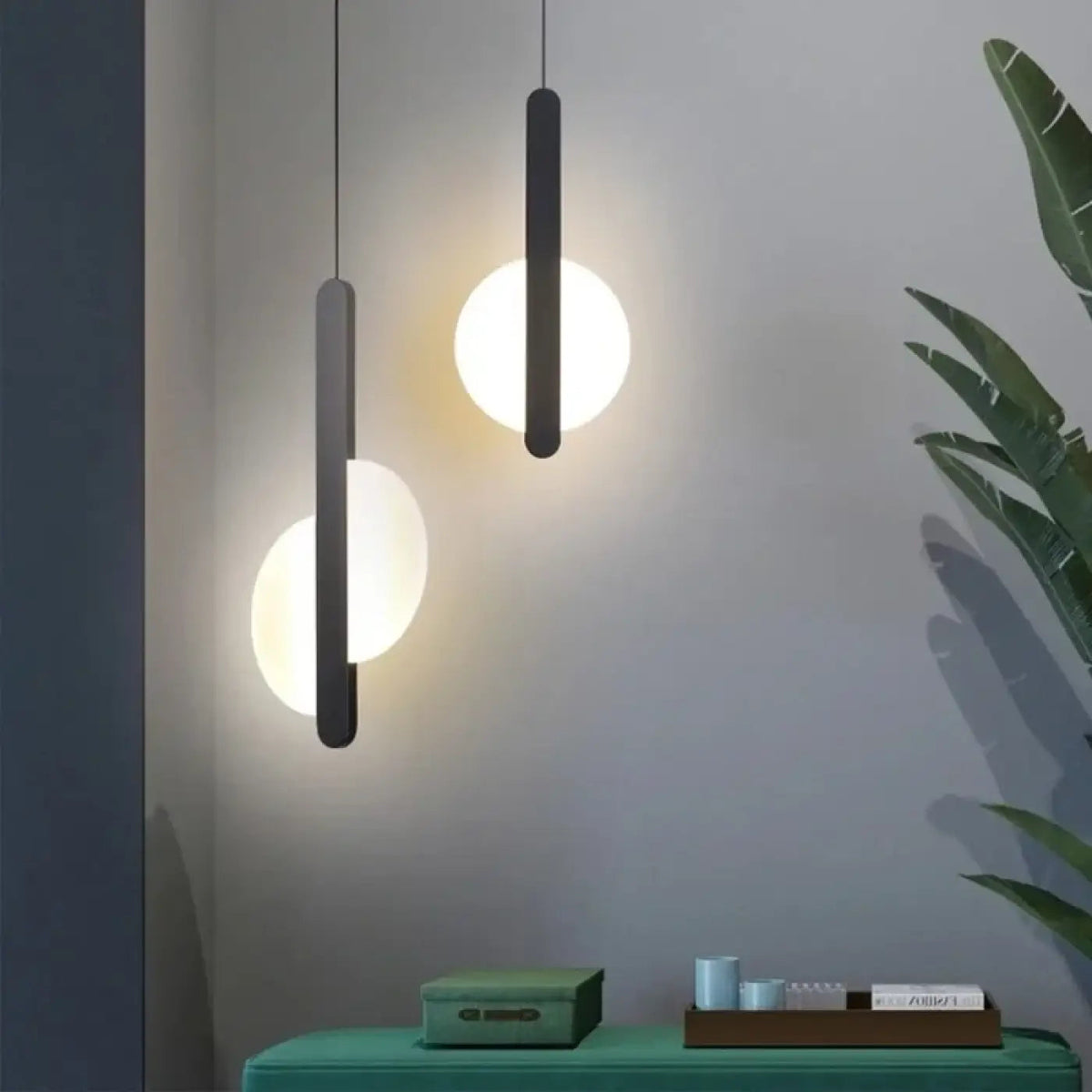 Lampa wisząca czarna na korytarz | Corampa