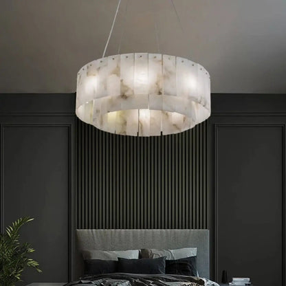 Lampa wisząca elegancka marmurowa biała | Dellora