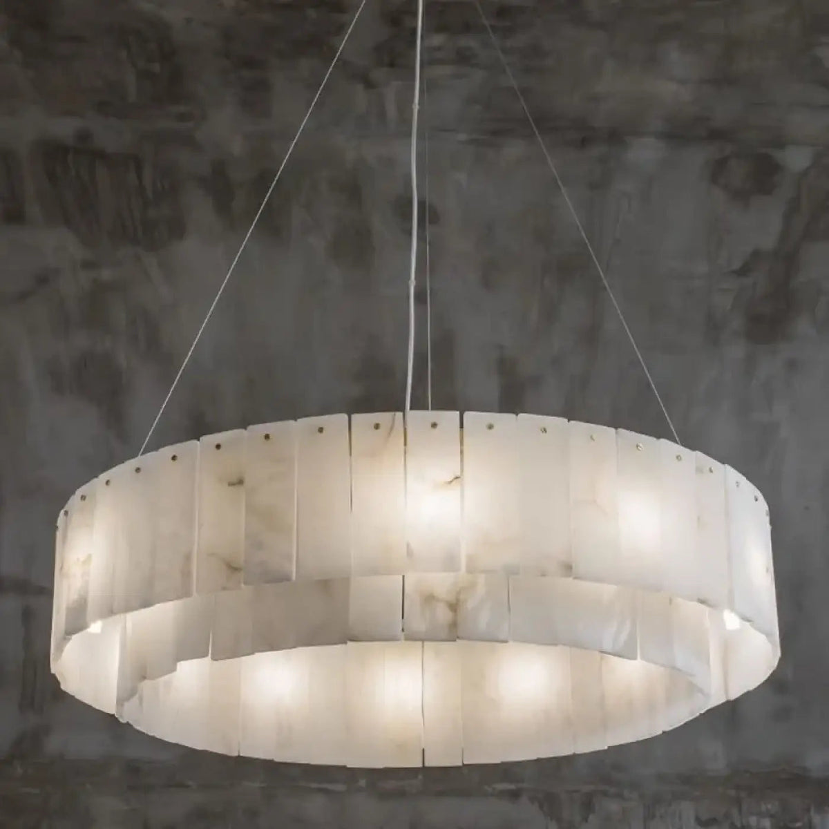 Lampa wisząca elegancka marmurowa biała | Dellora
