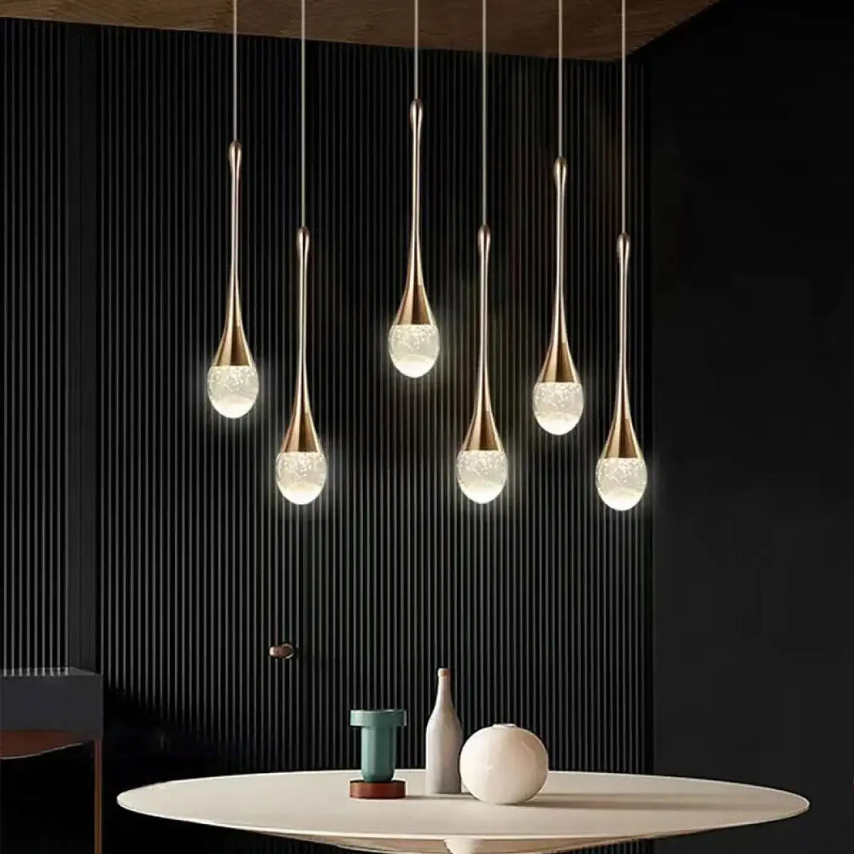 Lampa wisząca elegancka oryginalna złota | Vorurna