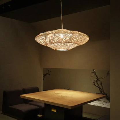 Lampa wisząca elegancka rattan spiralna | Bretta
