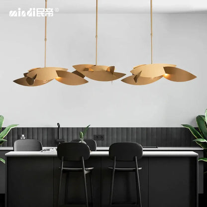 Lampa wisząca metalowa złota | Danara