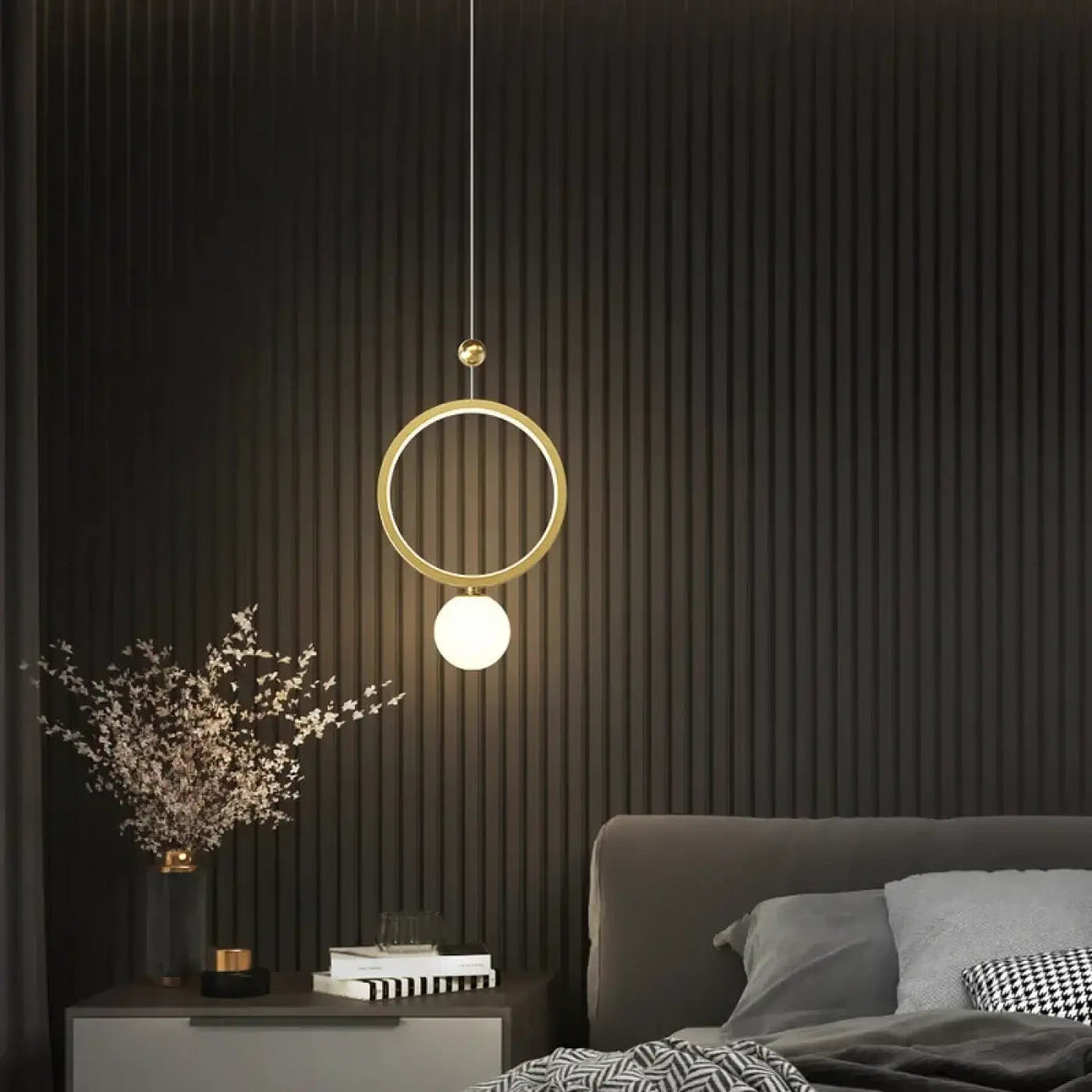 Lampa wisząca metalowa złota LED | Romena
