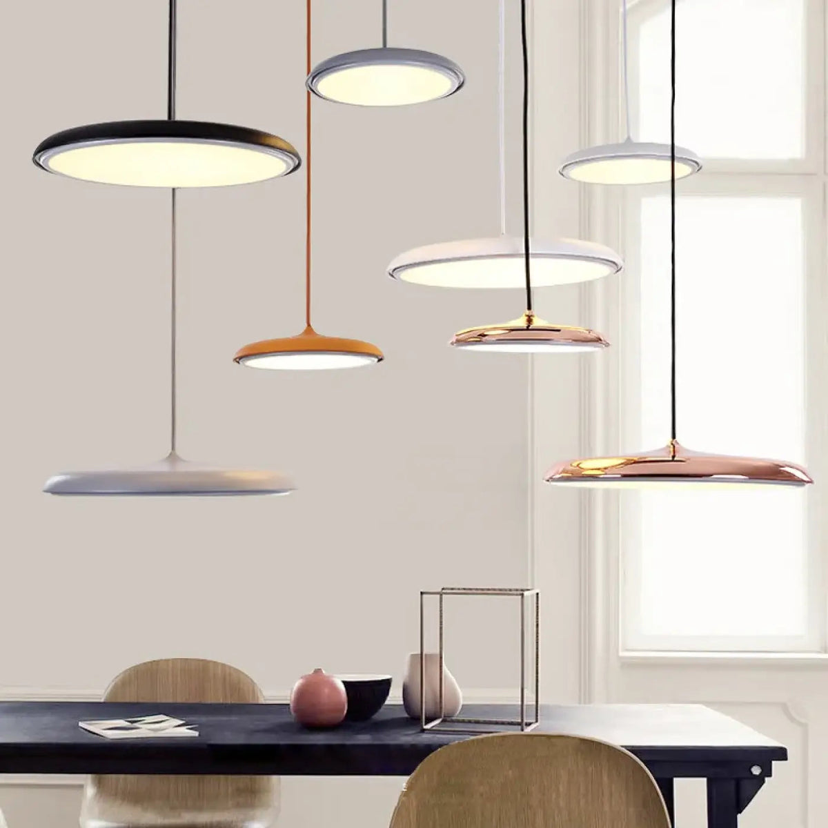 Lampa wisząca nowoczesna czarna | Amalavia