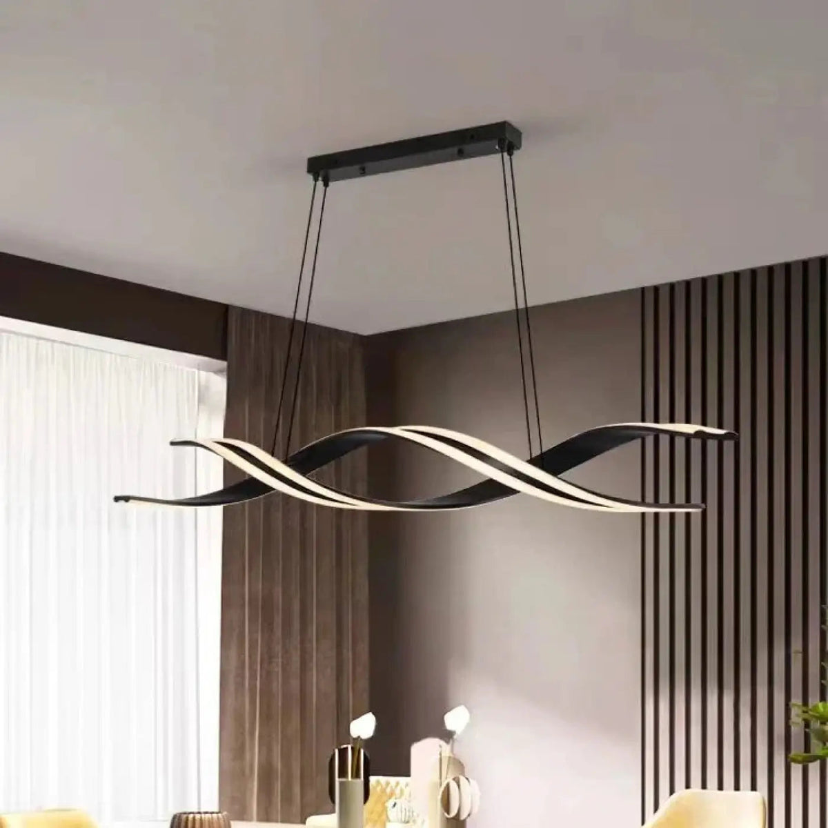 Lampa wisząca nowoczesna złota czarna | Melena