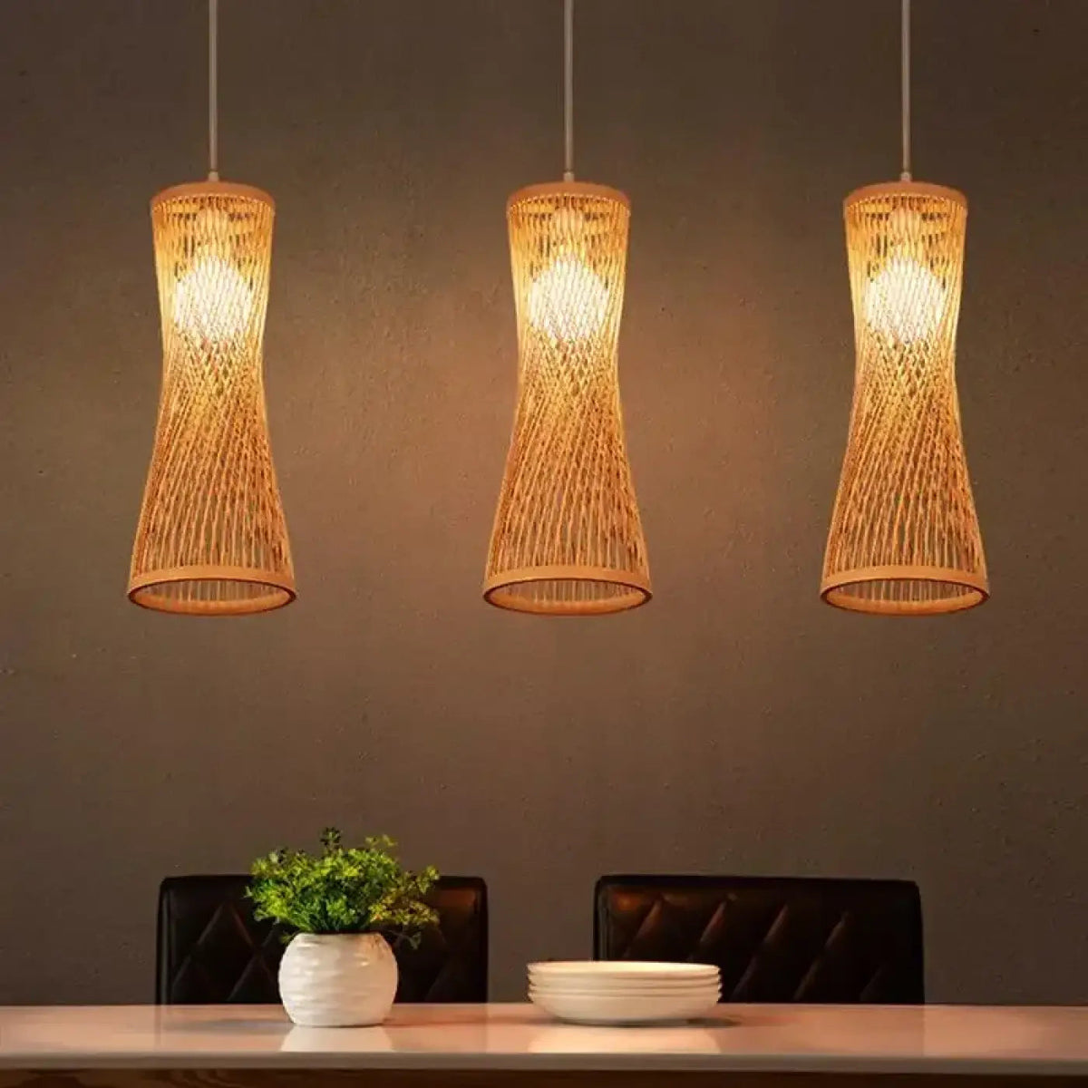 Lampa wisząca oryginalna rattan czarna | Fiorilda