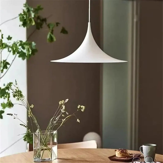 Lampa wisząca skandynawska aluminiowa stożkowa | Baldana