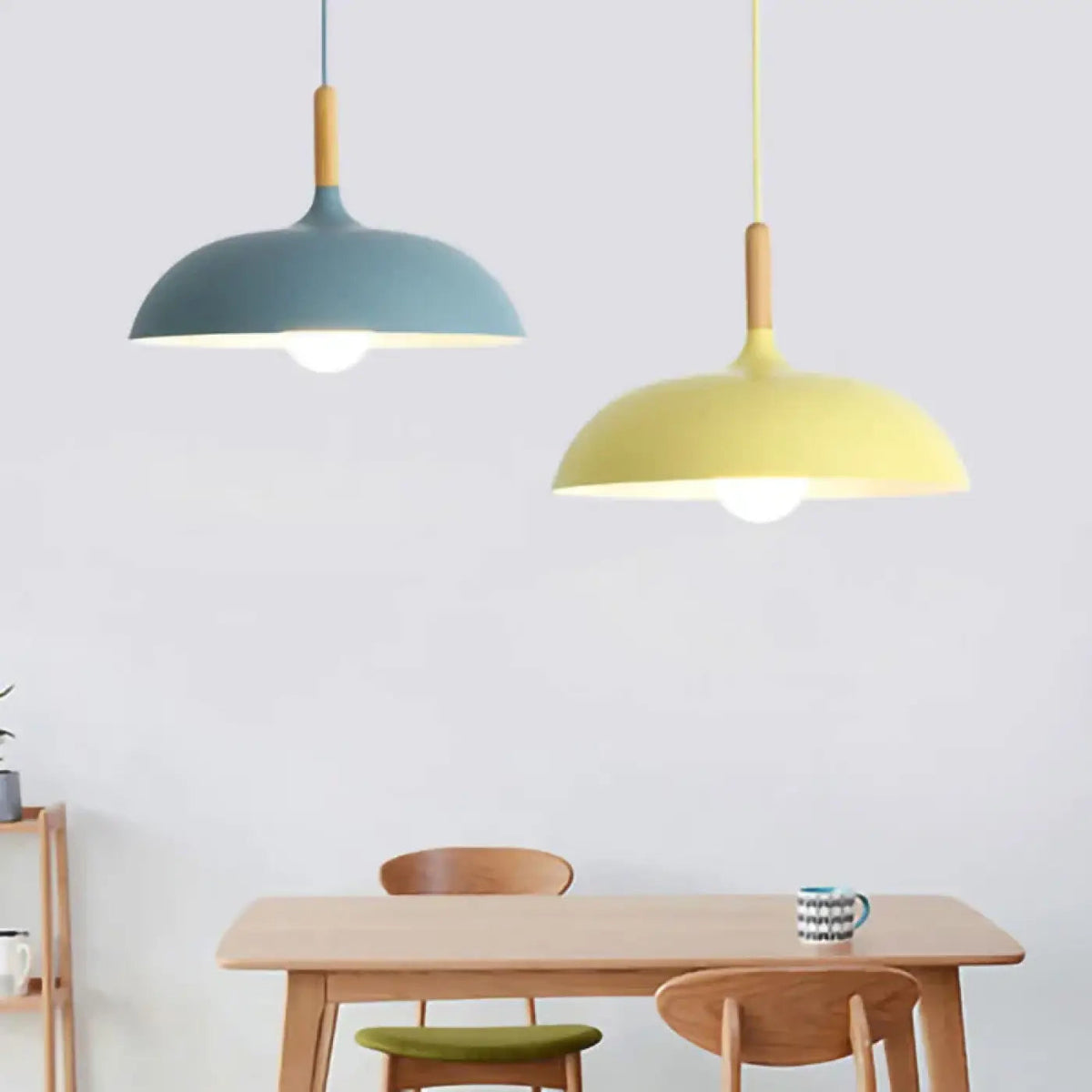 Lampa wisząca skandynawska drewniana | Mandanta