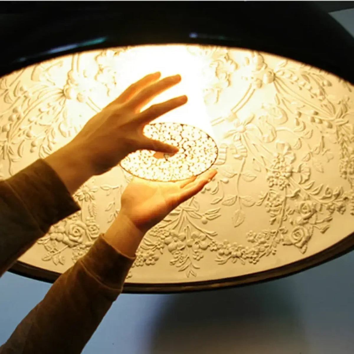 Lampa wisząca szklana czarna LED | Gordicia