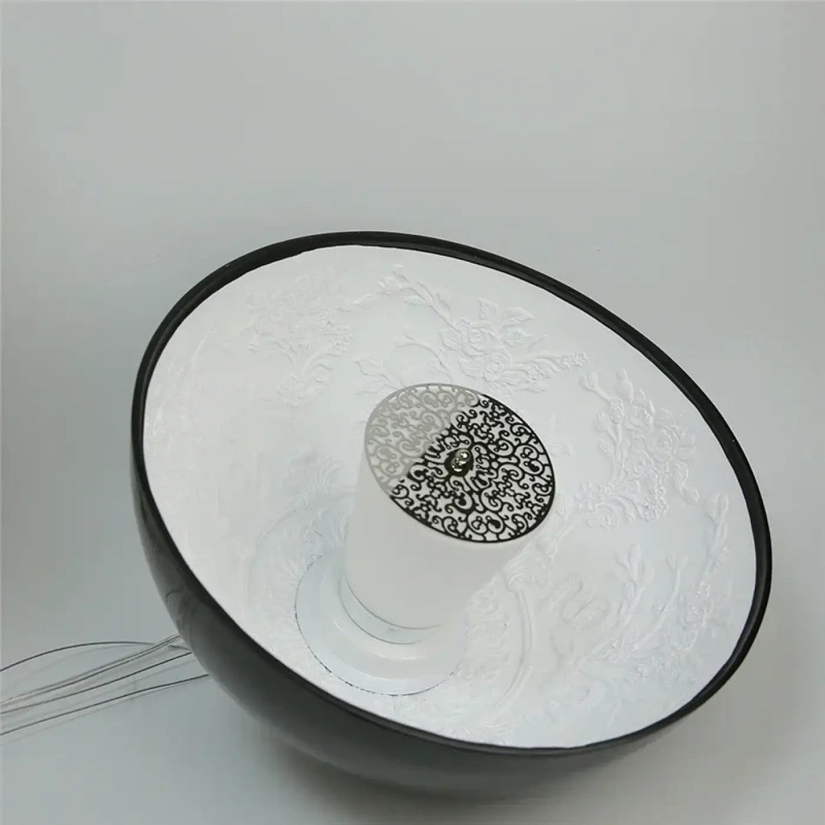Lampa wisząca szklana czarna LED | Gordicia