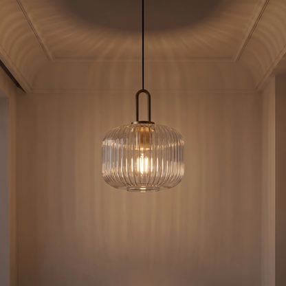 Lampa wisząca szklany klosz | Cortina – zapalone światło