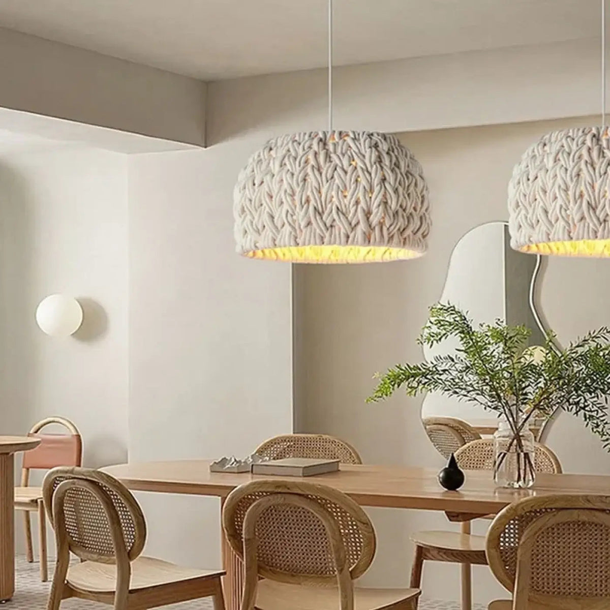 Lampa wisząca ze sznurem | Perisa