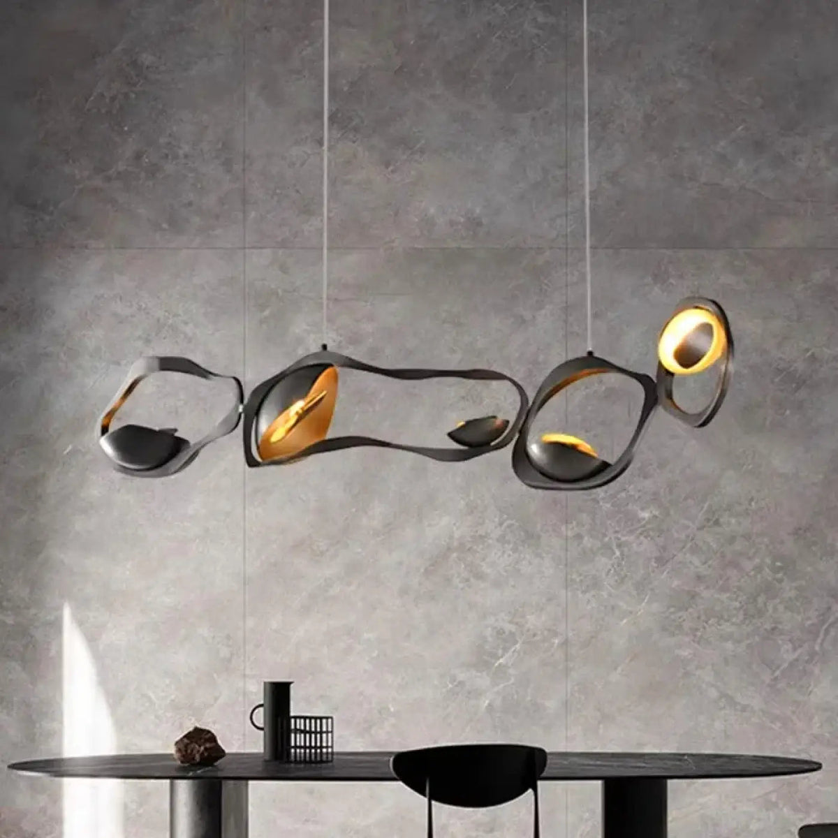 Lampa wisząca złota do salonu | Calurna