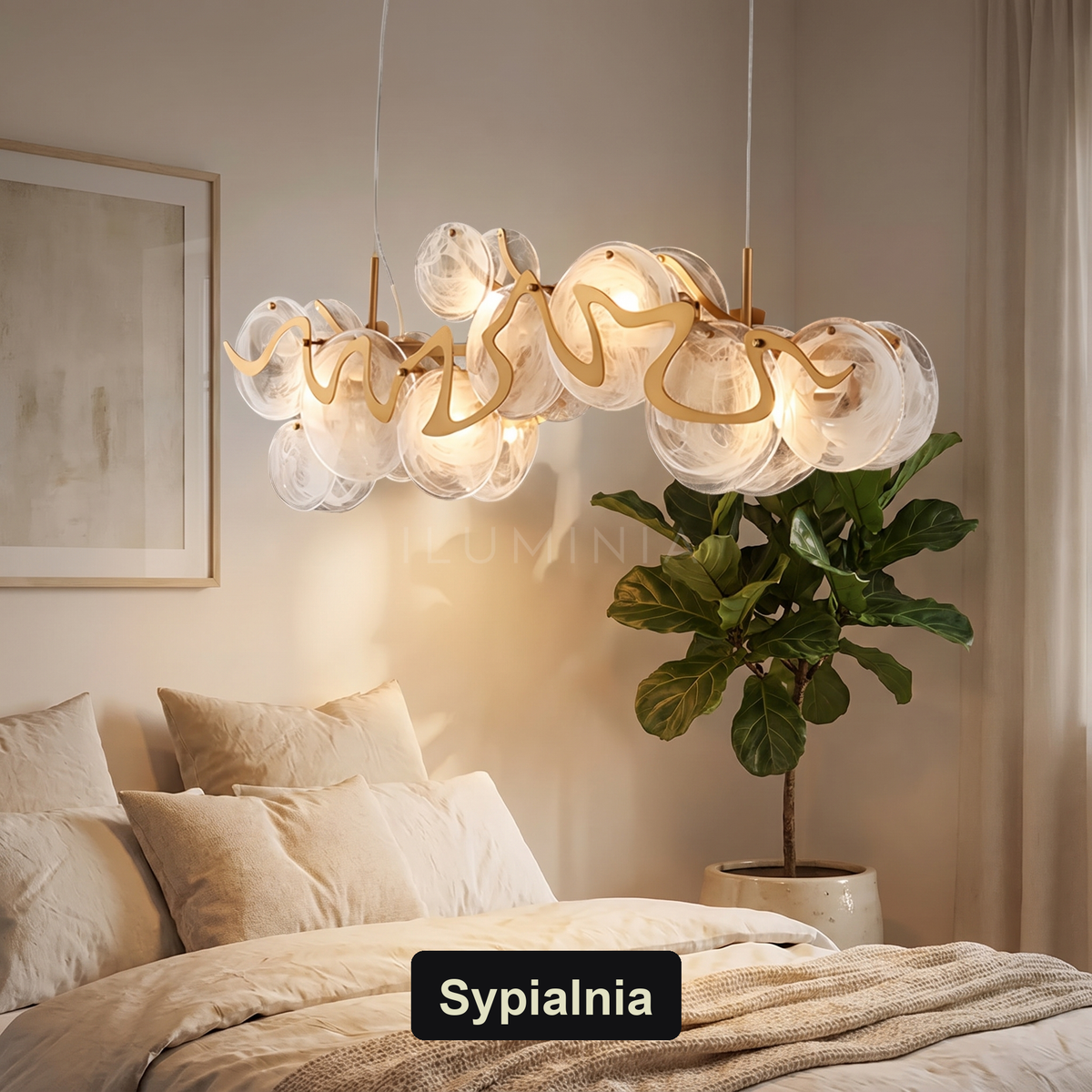 Oryginalny żyrandol nad wyspę ze szklanymi kulami | Sefalda – sypialnia