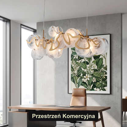 Oryginalny żyrandol nad wyspę ze szklanymi kulami | Sefalda – przestrzeń komercyjna
