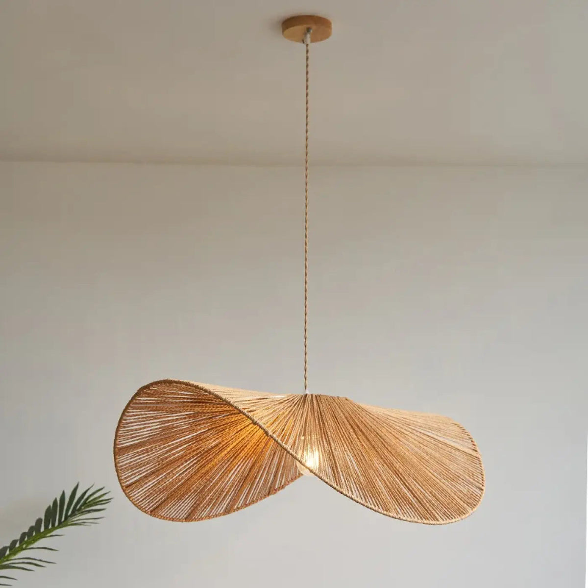 Lampa wisząca bambusowa kapelusz falowany | Vorelia
