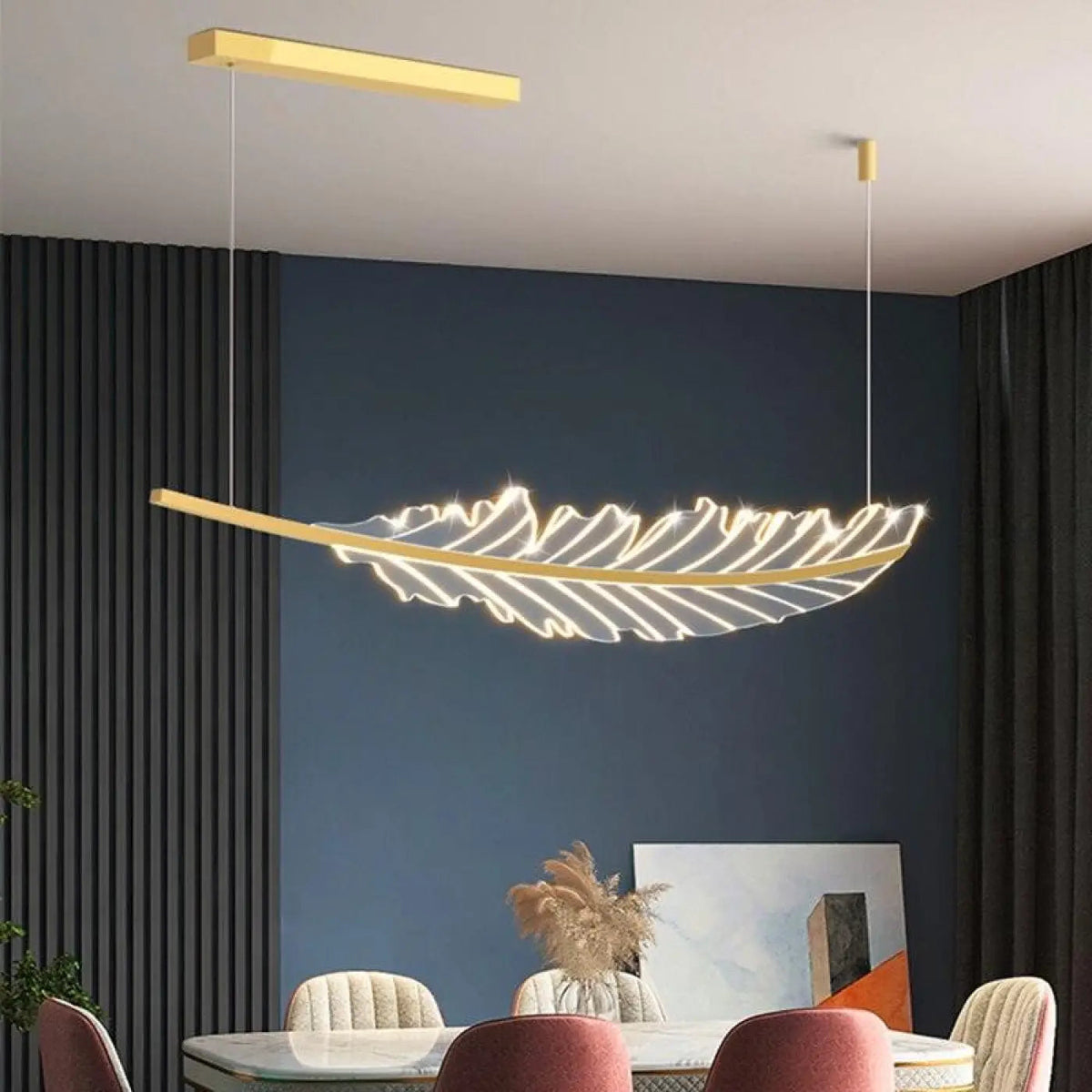 Złota lampa wisząca do łazienki | Vinita