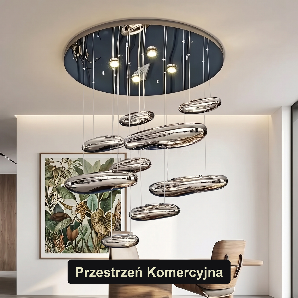 Żyrandol na klatce schodowej | Romezza